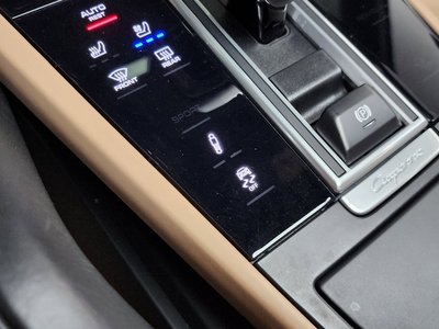 2022 Porsche CAYENNE — миниатюра 15