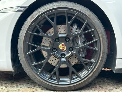 2023 Porsche 911 — миниатюра 28
