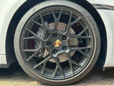 2023 Porsche 911 — миниатюра 30