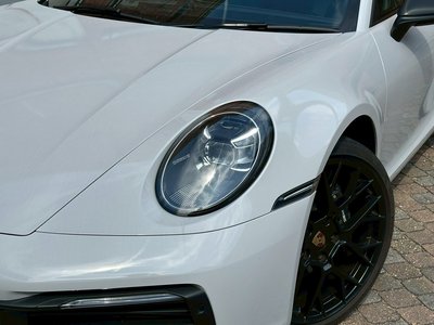 2023 Porsche 911 — миниатюра 18