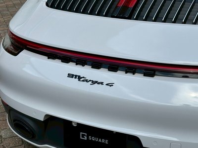 2023 Porsche 911 — миниатюра 25