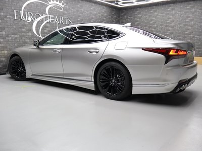 LEXUS LS - 6