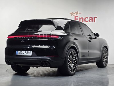 PORSCHE CAYENNE - 3