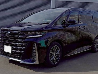 2025 Toyota VELLFIRE — фото 1