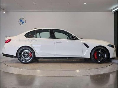 2025 BMW M3 photo 8