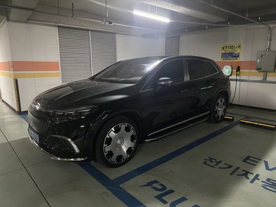 MERCEDES-BENZ EQS - 6