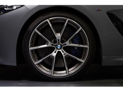 BMW 8 SERIES - 5