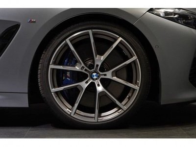 BMW 8 SERIES - 9