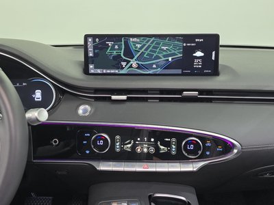 2023 Genesis GV70 — миниатюра 19