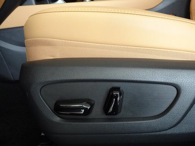 2023 Lexus NX 缩略图 13