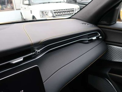 صورة مصغرة 11 لـ 2023 Maserati GRECALE