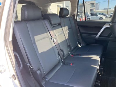 TOYOTA LAND CRUISER PRADO - 9