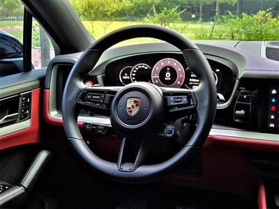 صورة مصغرة 13 لـ 2023 Porsche CAYENNE