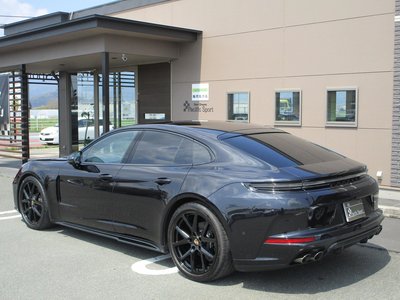 PORSCHE PANAMERA - 7