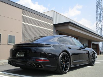 PORSCHE PANAMERA - 9