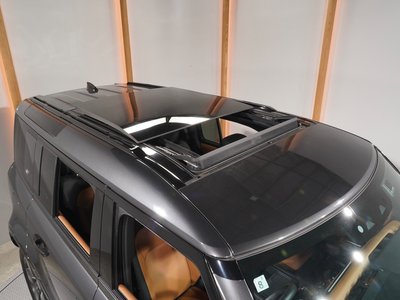 LAND ROVER DEFENDER 2023 thumbnail 31