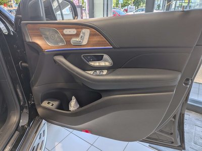 2025 Mercedes-BENZ GLE photo 9