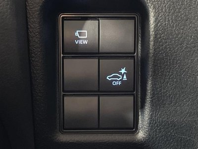 TOYOTA LAND CRUISER - 7