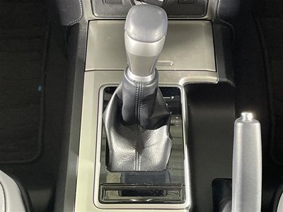 TOYOTA LAND CRUISER - 10