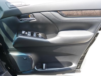 2021 Toyota ALPHARD — миниатюра 46