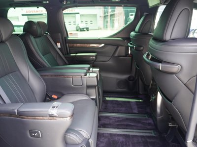 2021 Toyota ALPHARD — миниатюра 14