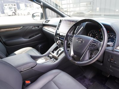 2021 Toyota ALPHARD — миниатюра 12