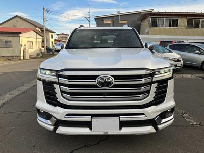 TOYOTA LAND CRUISER 300 - 5