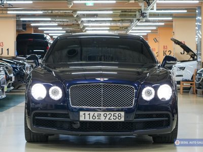 BENTLEY FLYING SPUR - 1