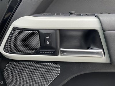 2021 LAND Rover DEFENDER — миниатюра 28