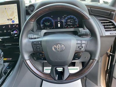 TOYOTA ALPHARD - 3