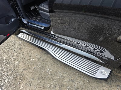 MERCEDES-BENZ GLS - 7