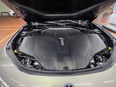 2022 BMW I7 — фото 7