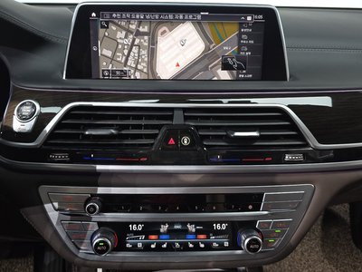 صورة مصغرة 18 لـ 2020 BMW 7 SERIES