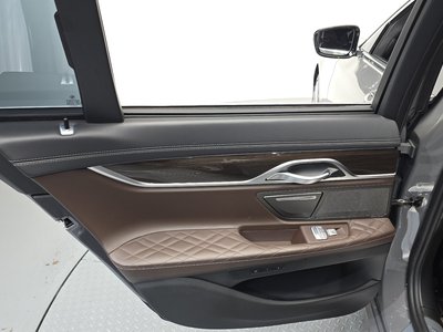 صورة مصغرة 15 لـ 2020 BMW 7 SERIES