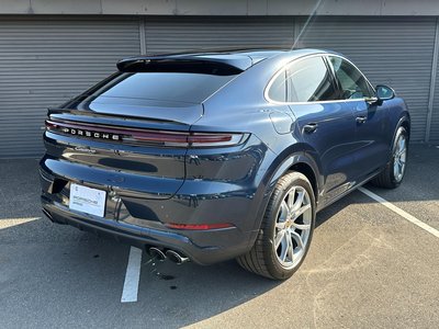 PORSCHE CAYENNE COUPE - 8