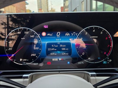 MERCEDES-BENZ S-CLASS - 9