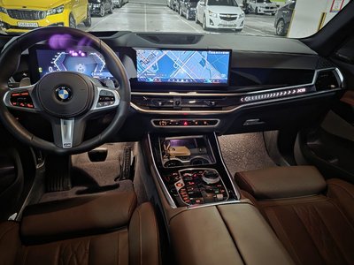 صورة 4 لـ 2026 BMW X5