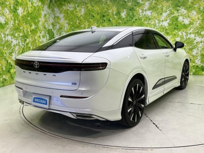 TOYOTA CROWN CROSSOVER - 3