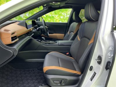 TOYOTA CROWN CROSSOVER - 6