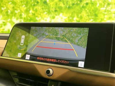 TOYOTA CROWN CROSSOVER - 10