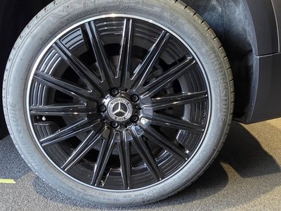 MERCEDES-BENZ GLB - 3