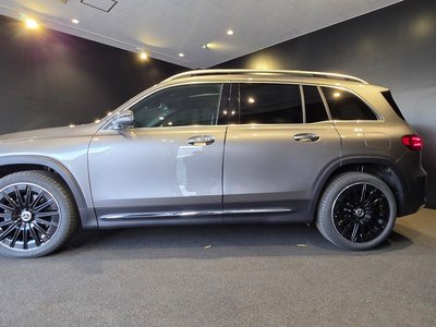 MERCEDES-BENZ GLB - 4