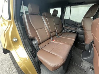 صورة مصغرة 24 لـ 2024 Toyota LAND CRUISER 250