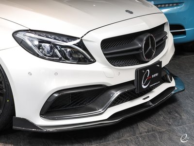 صورة مصغرة 22 لـ 2016 Mercedes-BENZ C-CLASS AMG