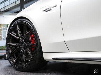 صورة مصغرة 61 لـ 2016 Mercedes-BENZ C-CLASS AMG
