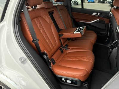 صورة مصغرة 63 لـ 2025 BMW X5