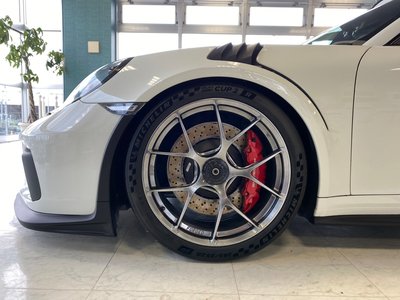 PORSCHE 911 - 9