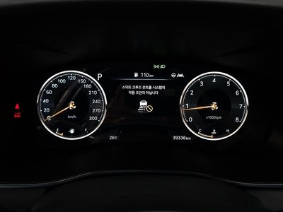 صورة 8 لـ 2022 GENESIS THE NEW G70