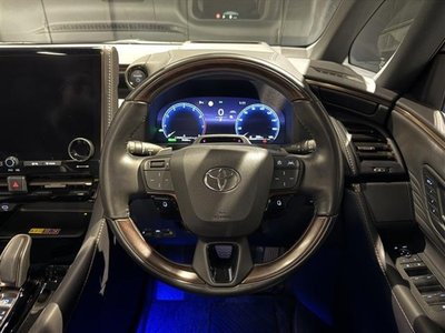 TOYOTA VELLFIRE - 9