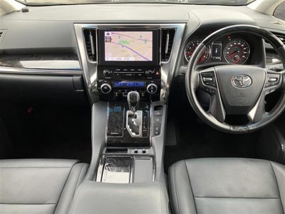 TOYOTA ALPHARD - 4